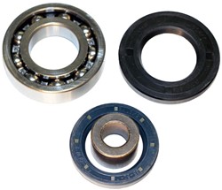 Repair kit for flywheel casing suitable for Volvo Penta